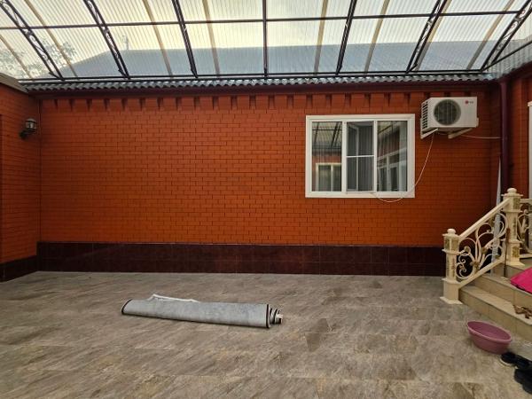 Жилой дом, площадью 343,9 кв.м, кадастровый номер 20:15:1001008:381; Земельный участок (для индивидуального жилищного строительства), площадью 800+/-0,8 кв.м, кадастровый номер 20:15:1001008:15